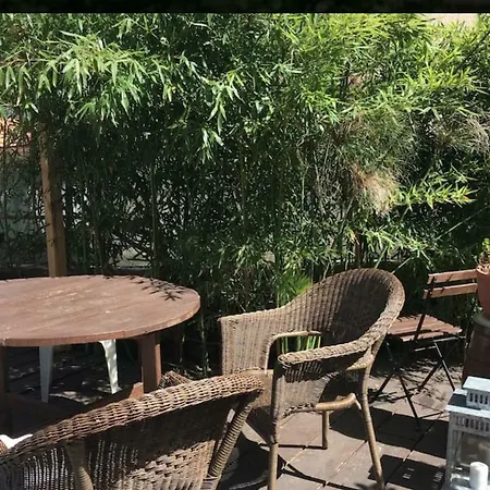 W/garden Hébergement de vacances *